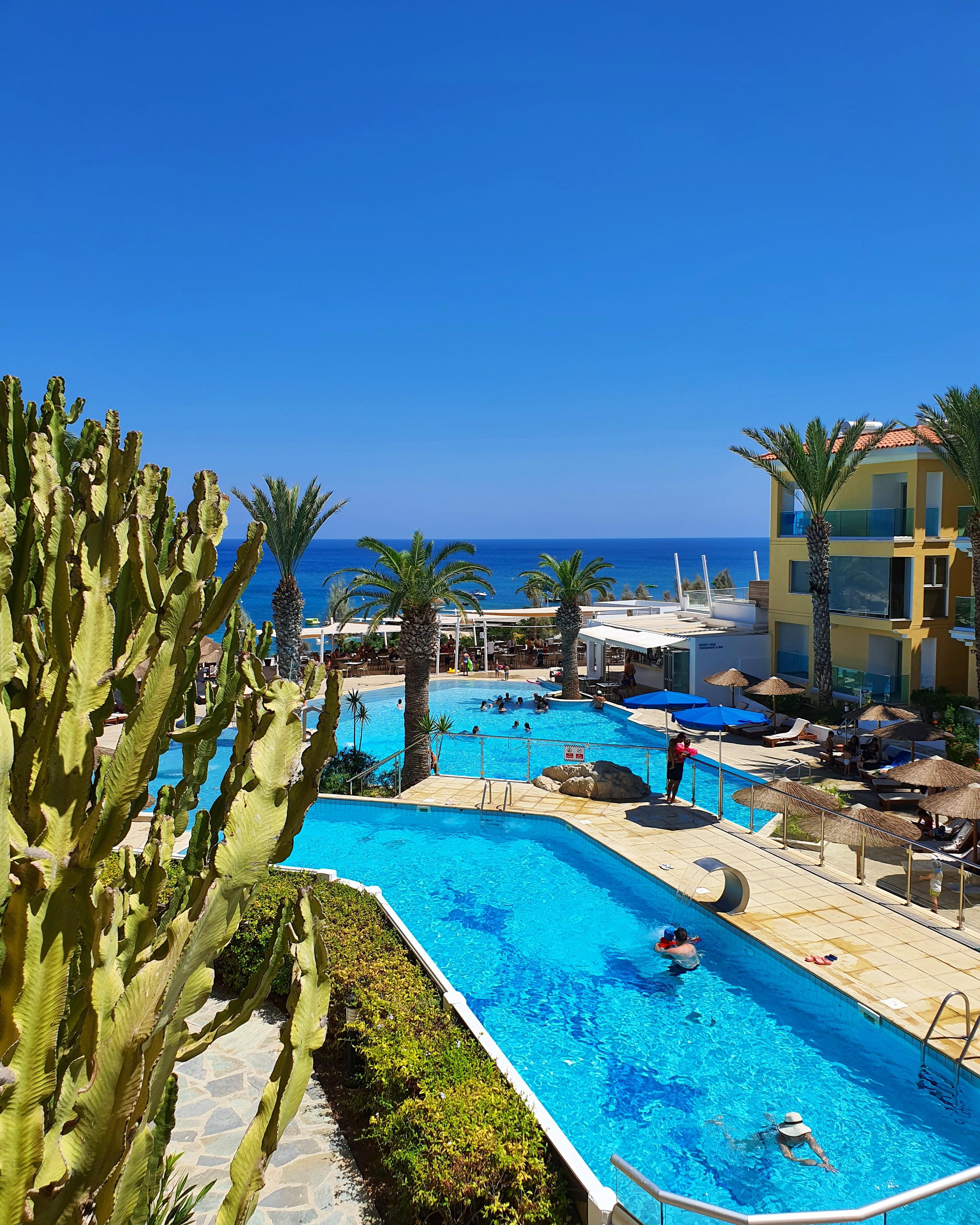 Malama Village Курортный комплекс 4*